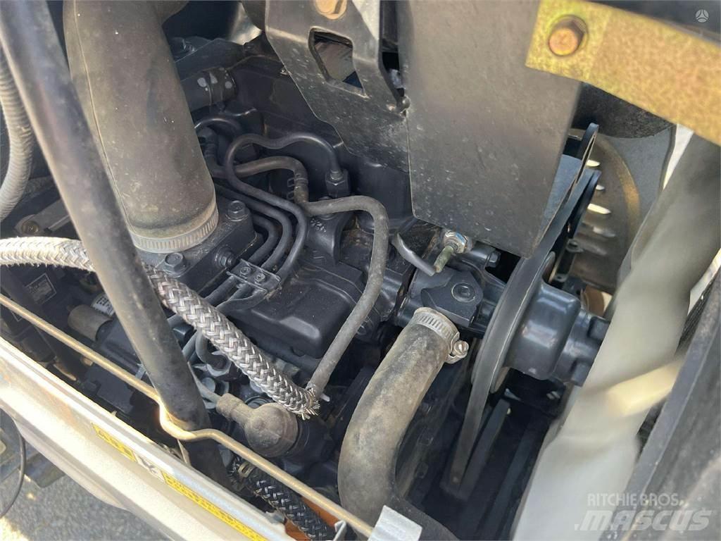 Yanmar EF 220 Traktorit