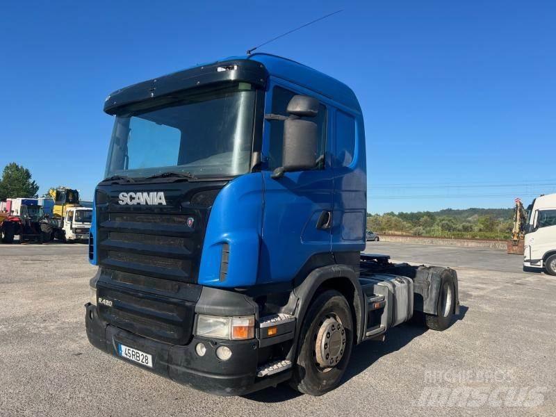 Scania R 420 Vetopöytäautot