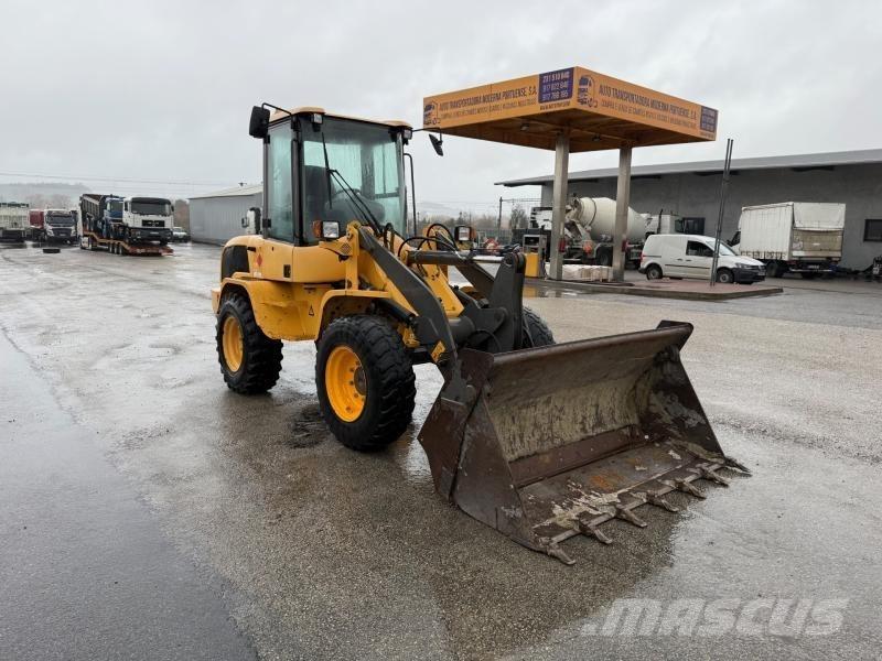 Volvo L 30 Pienkuormaajat