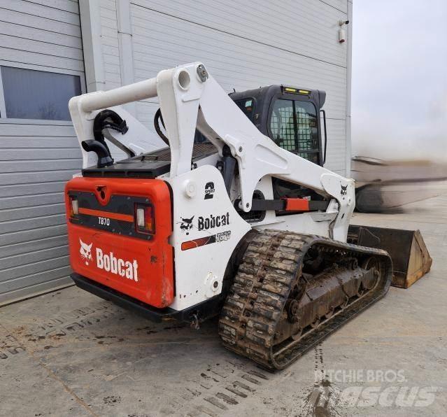 Bobcat T870 Liukuohjatut kuormaajat