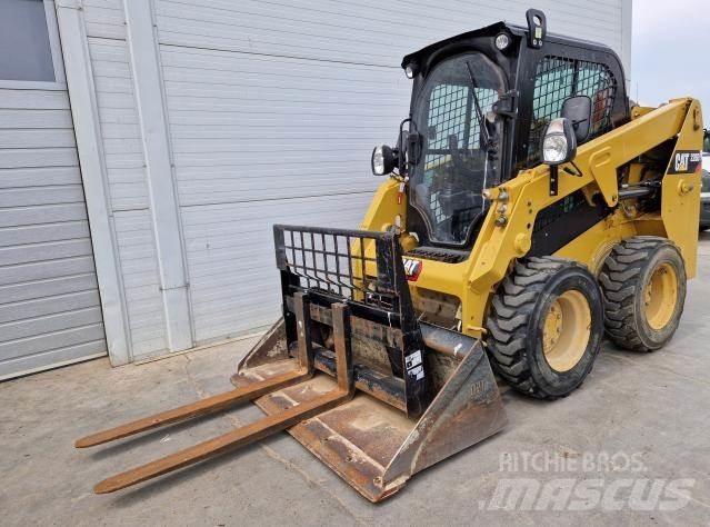 CAT 226D Liukuohjatut kuormaajat