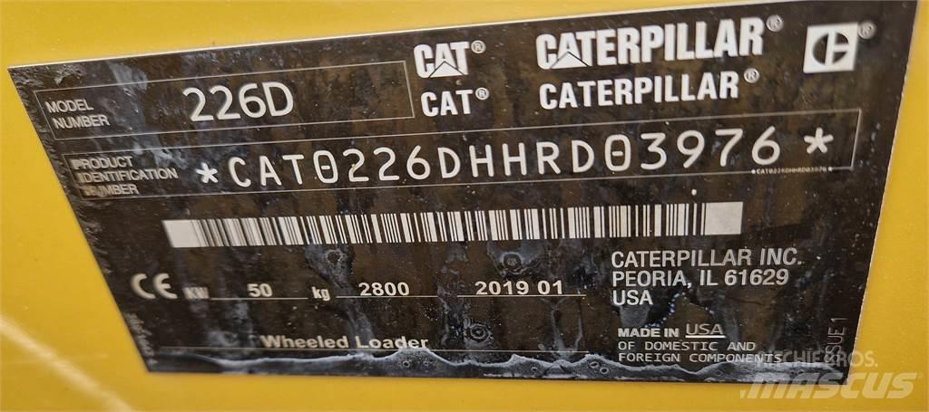 CAT 226D Liukuohjatut kuormaajat