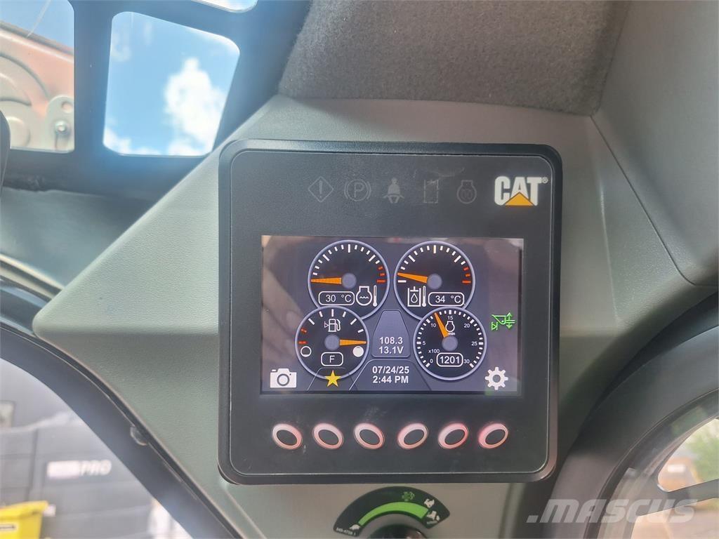 CAT 226D3 Pyöräkuormaajat