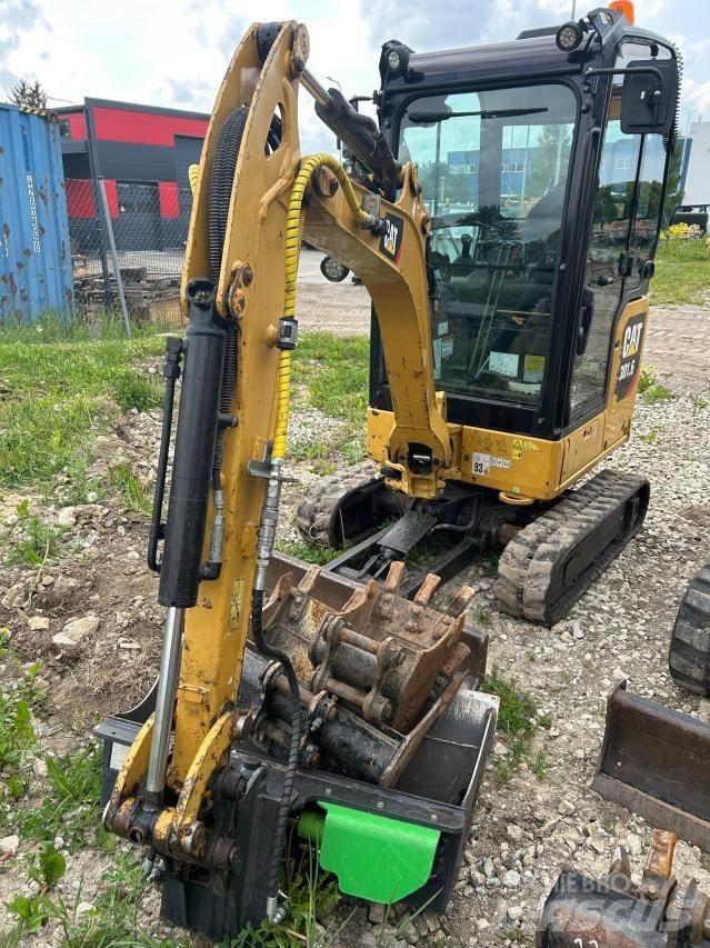 CAT 301.6 Minikaivukoneet < 7t