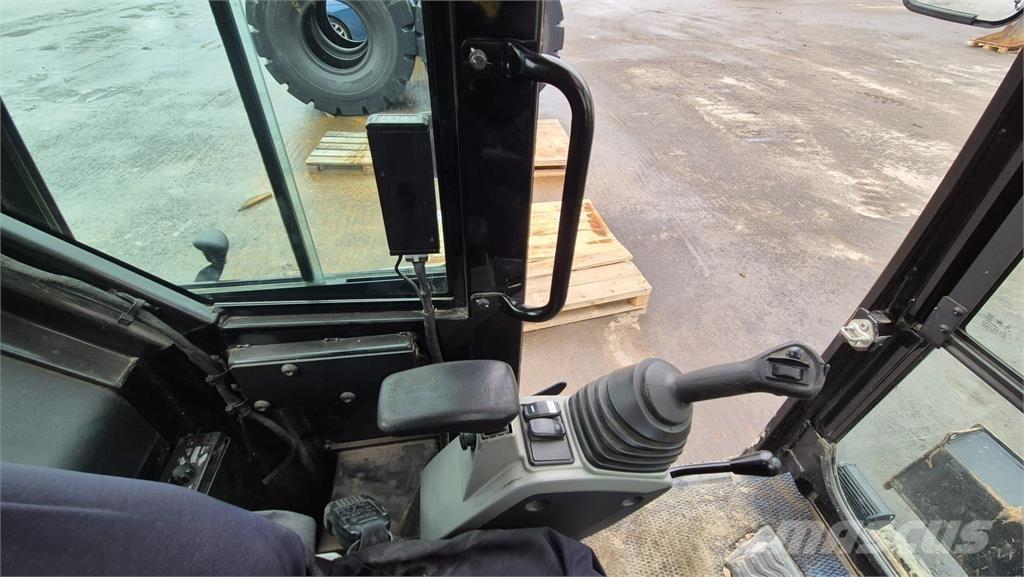 CAT 308E2CR Minikaivukoneet < 7t