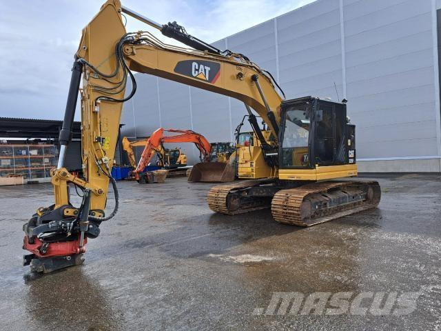 CAT 325F Telakaivukoneet