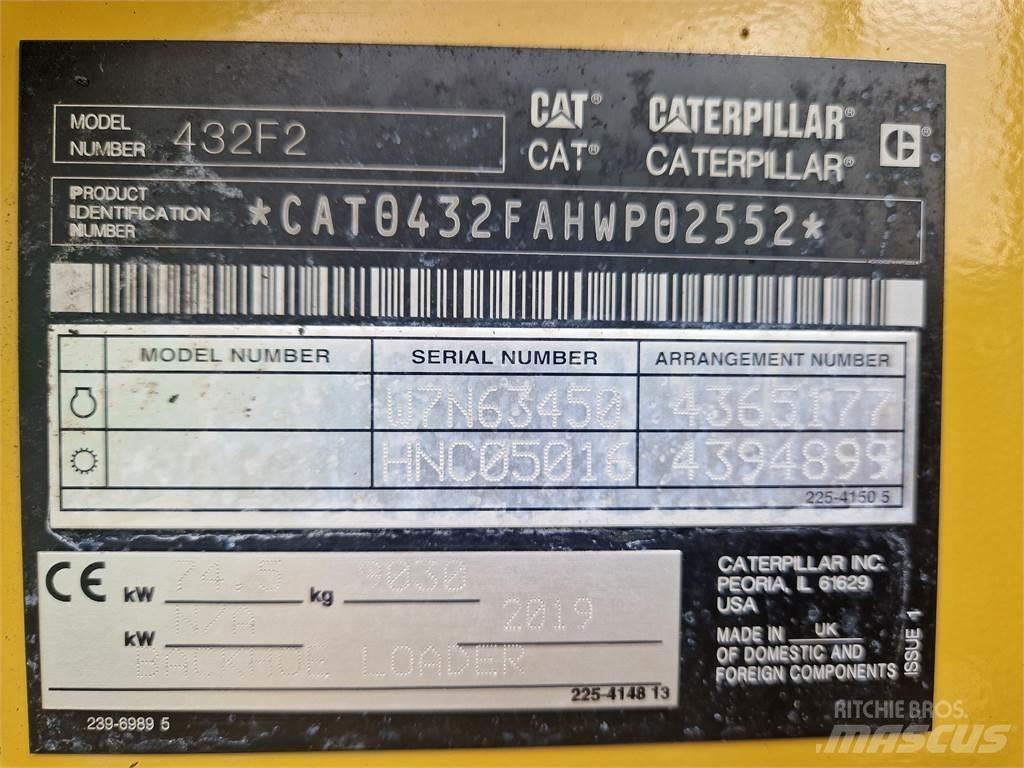 CAT 432F2 Kaivurikuormaajat
