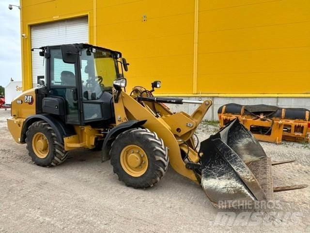 CAT 906-14 Pyöräkuormaajat