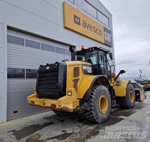 CAT 950M Pyöräkuormaajat