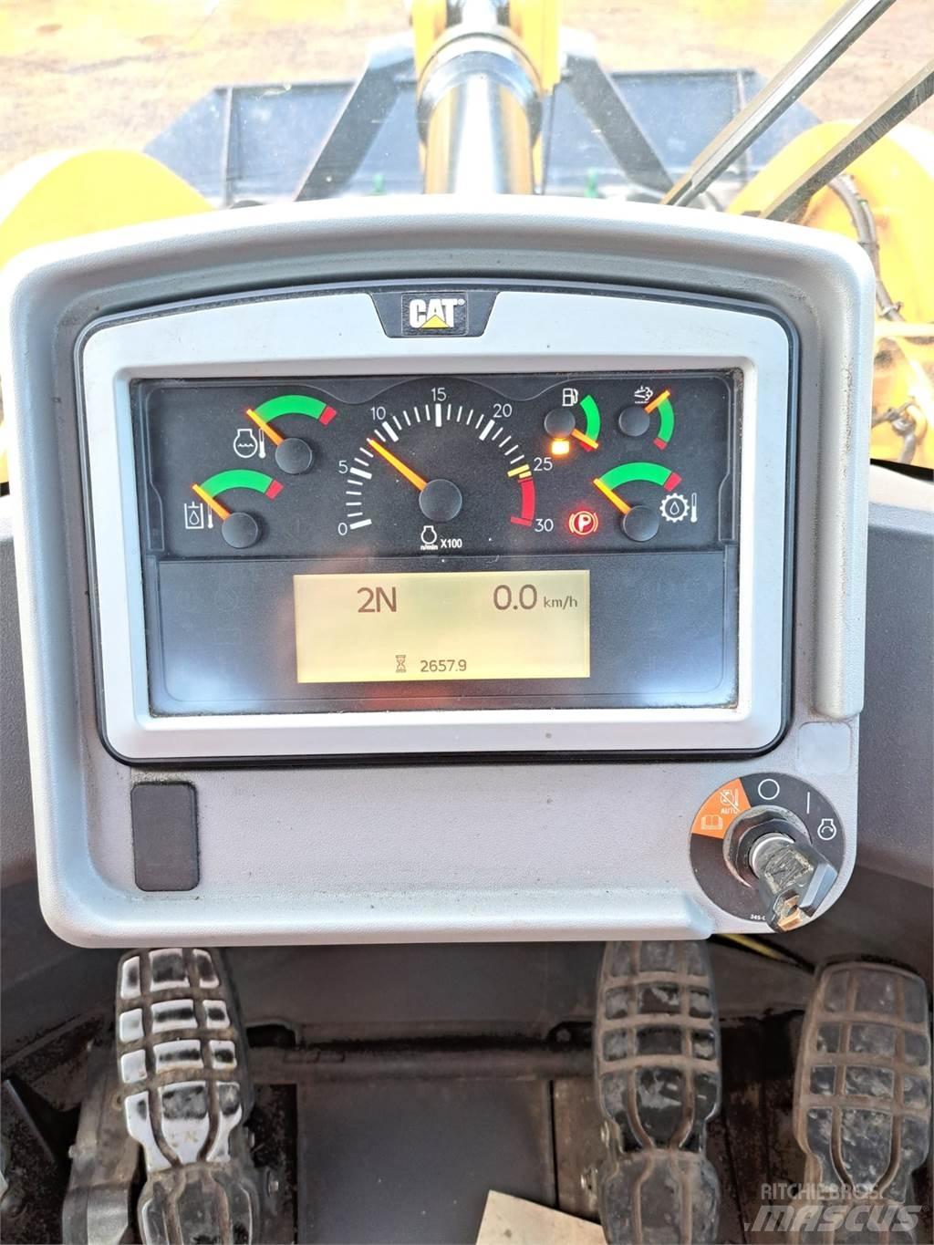CAT 950M Pyöräkuormaajat