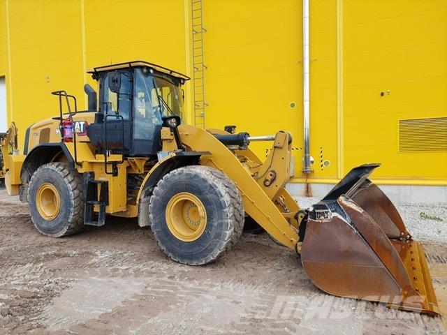 CAT 962 Pyöräkuormaajat