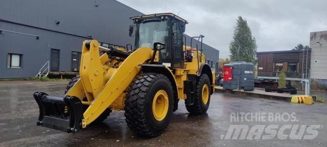CAT 962M Pyöräkuormaajat