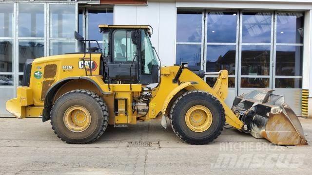CAT 962M Pyöräkuormaajat