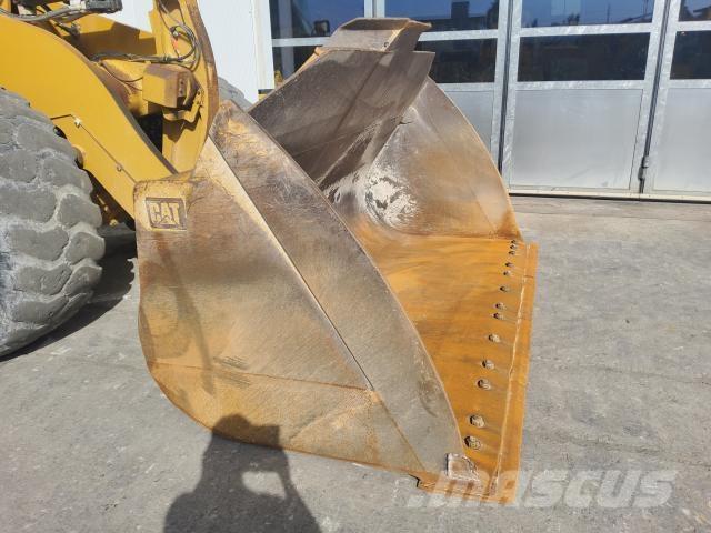 CAT 972M XE Pyöräkuormaajat