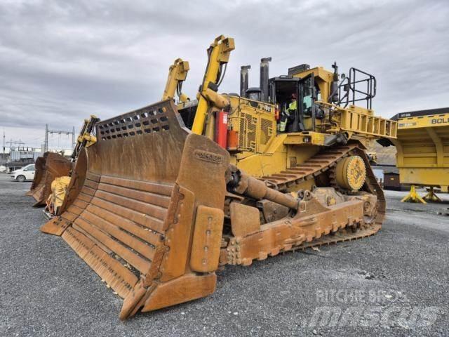 CAT D11T Telaketjupuskutraktorit