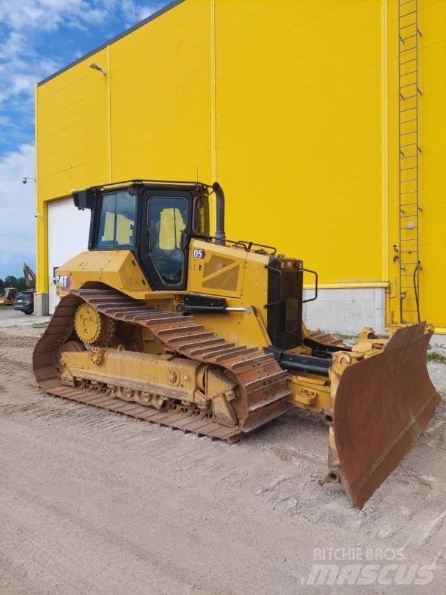 CAT D5 LGP Telaketjupuskutraktorit