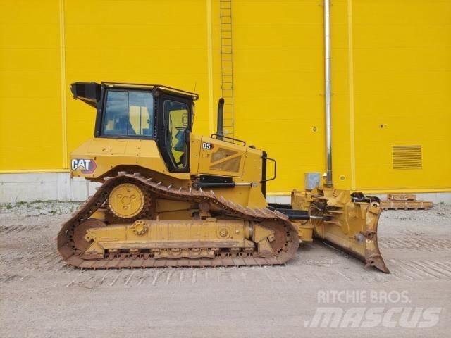 CAT D5 LGP Telaketjupuskutraktorit
