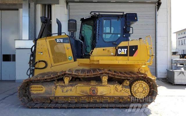 CAT D7E LGP Telaketjupuskutraktorit