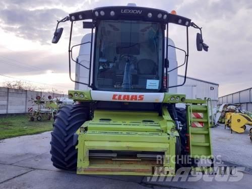 CLAAS Lexion 670 Leikkuupuimurit