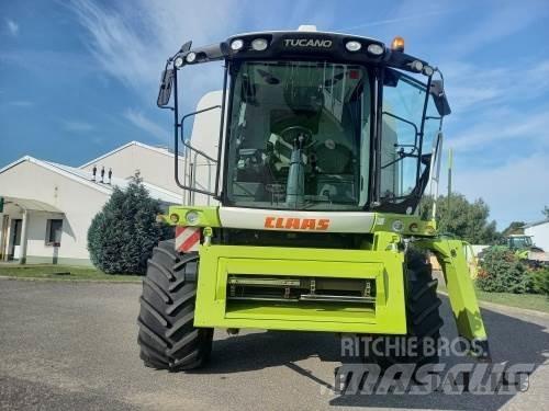 CLAAS Tucano 440 Leikkuupuimurit