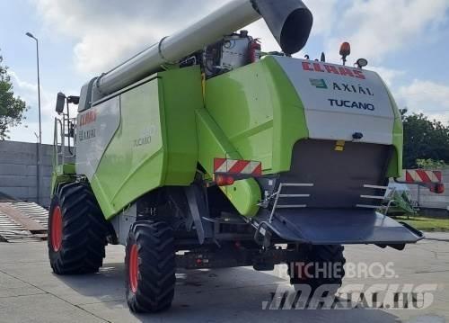 CLAAS Tucano 440 Leikkuupuimurit