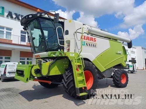 CLAAS Tucano 440 Leikkuupuimurit