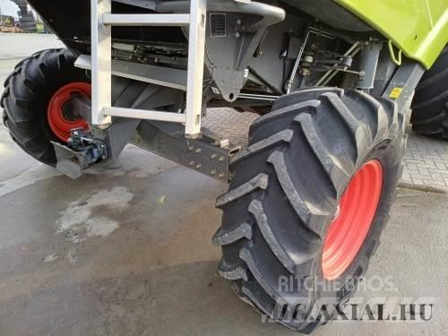CLAAS Tucano 450 Leikkuupuimurit
