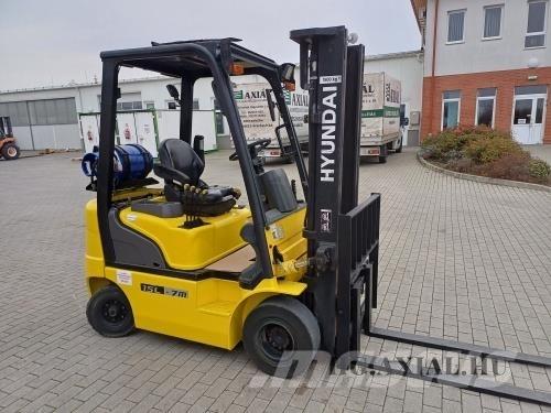 Hyundai 15L-7M Muut maatalouskoneet
