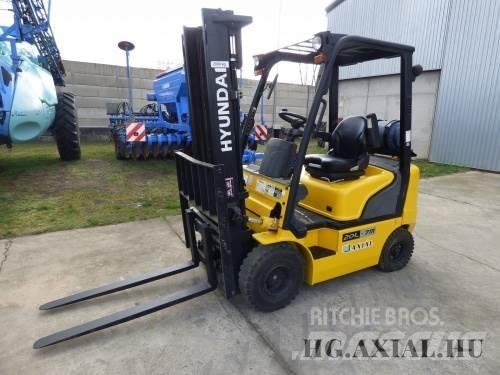 Hyundai 20L-7M Muut maatalouskoneet