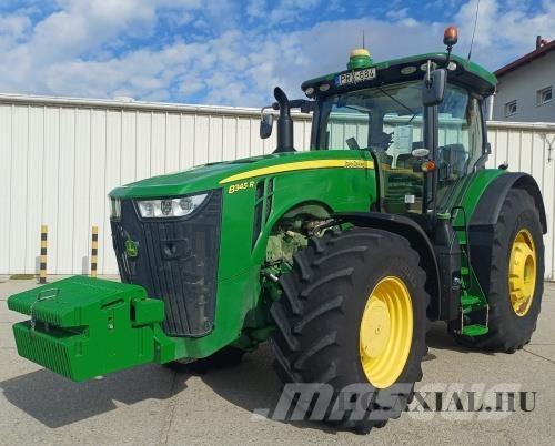 John Deere 8345R Traktorit
