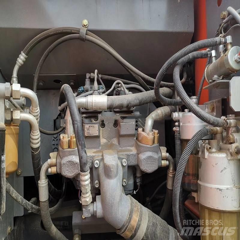 Hitachi zx200 Telakaivukoneet