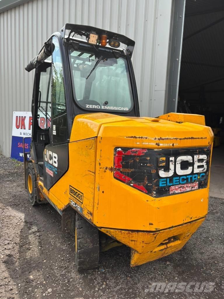 JCB 30-19 E Sähkötrukit