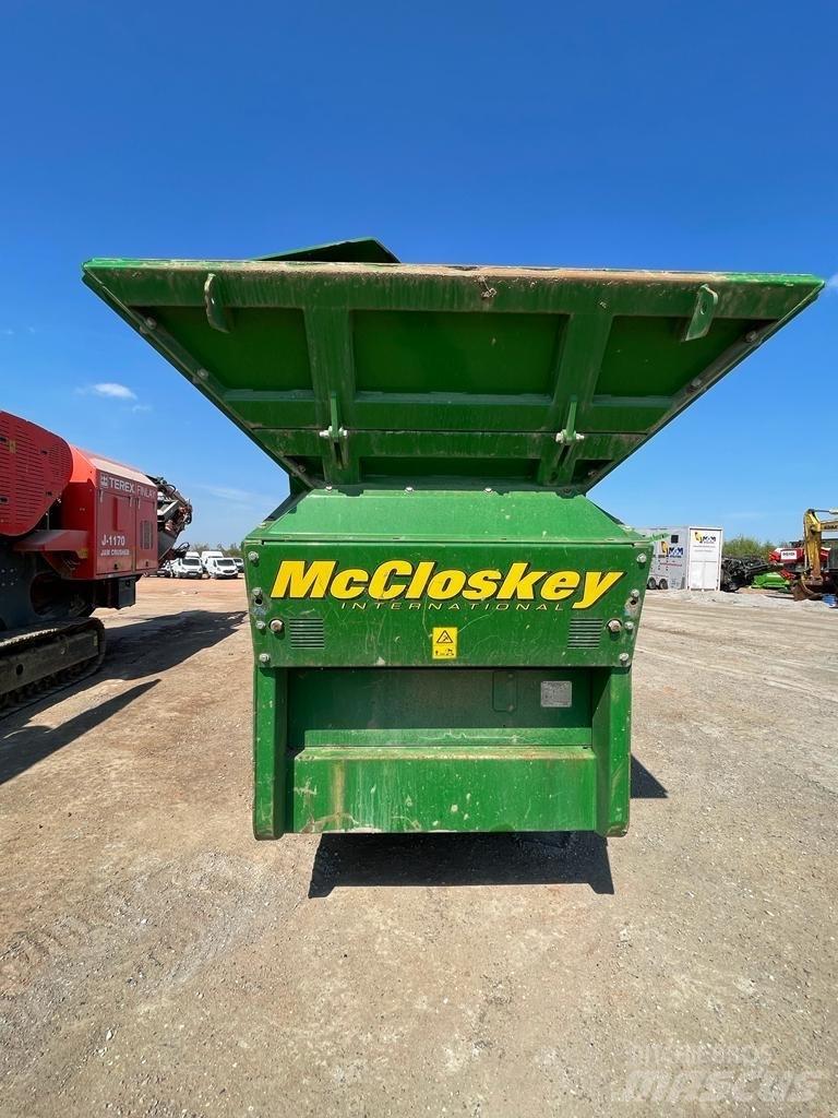 McCloskey R70 Seulat