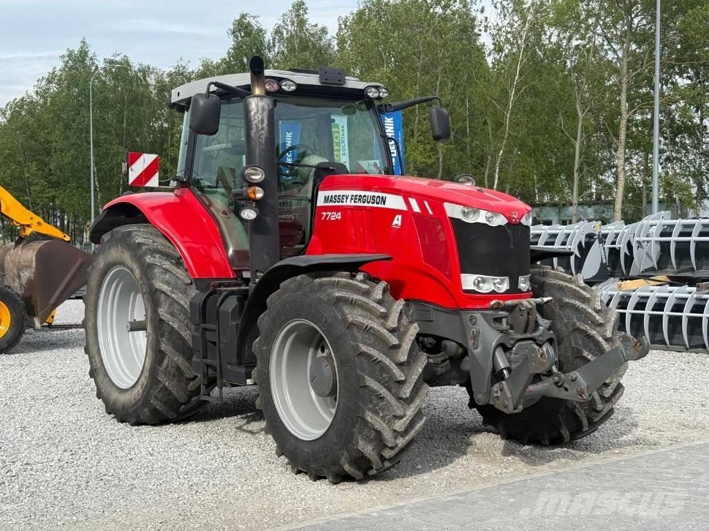 Massey Ferguson 7724 Traktorit