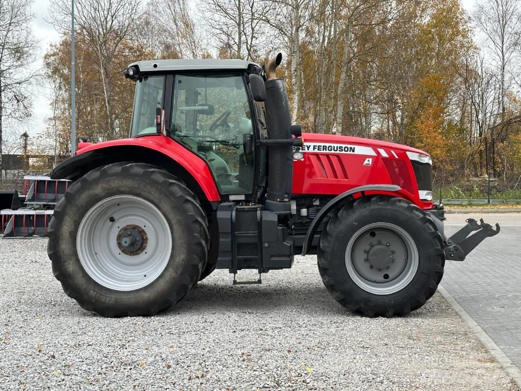 Massey Ferguson 7724 Traktorit
