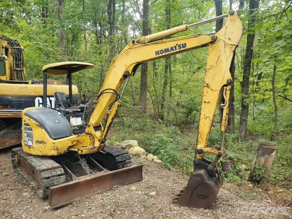 Komatsu PC50MR-2 Minikaivukoneet < 7t