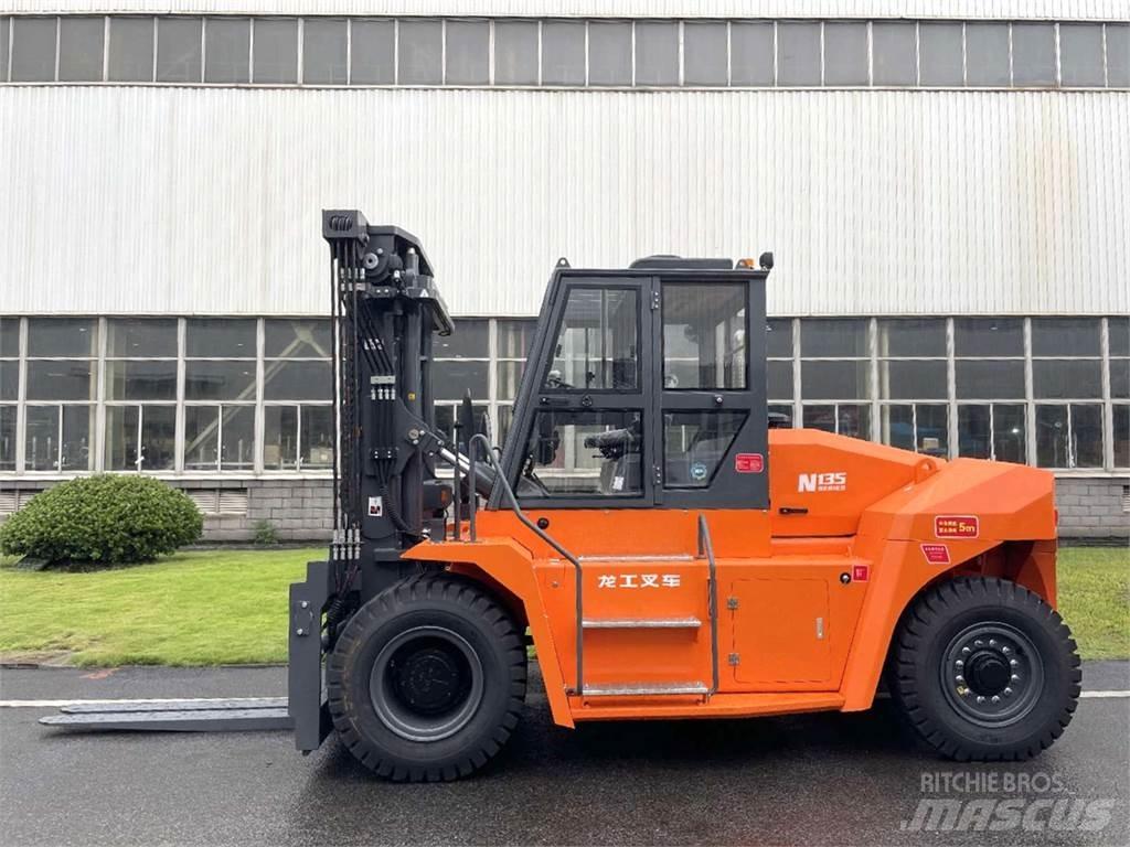 Lonking LG135DT Dieseltrukit