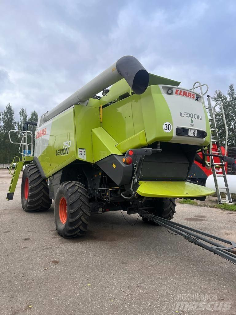 CLAAS Lexion 750 Leikkuupuimurit