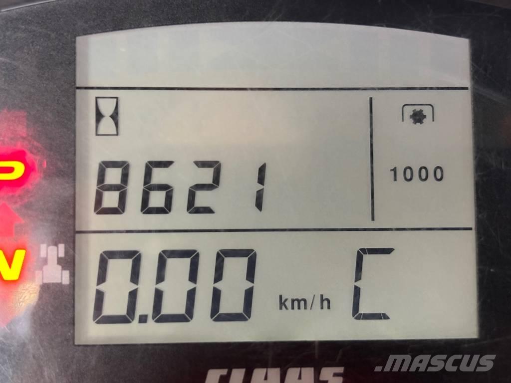 CLAAS Axion 830 CIS Traktorit