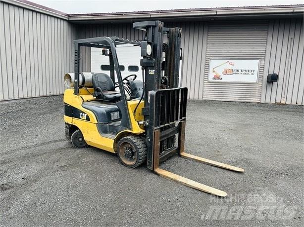 CAT C 6000 Kontinkäsittelytrukit