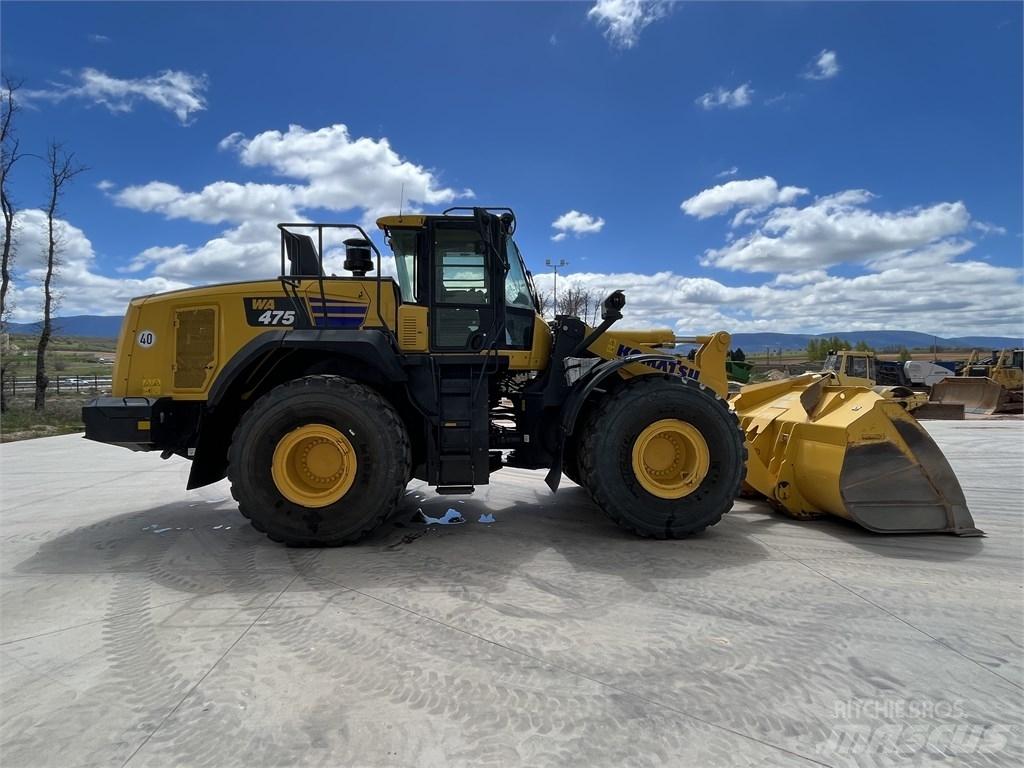 Komatsu WA 475-10 Pienkuormaajat