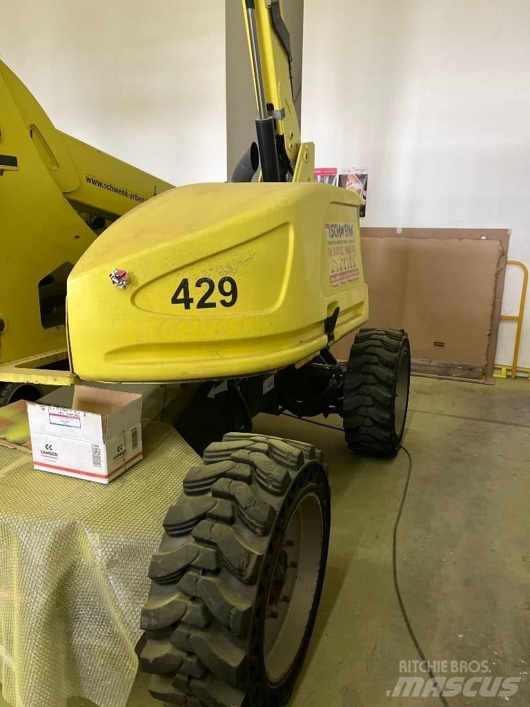 ATN Zebra 12 Kuukulkijat