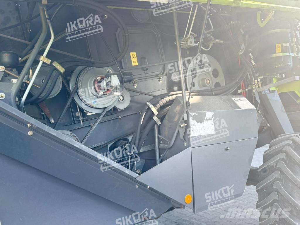 CLAAS Tucano 340 Leikkuupuimurit