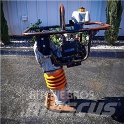 MultiQuip MT 65 H Täryvasarat