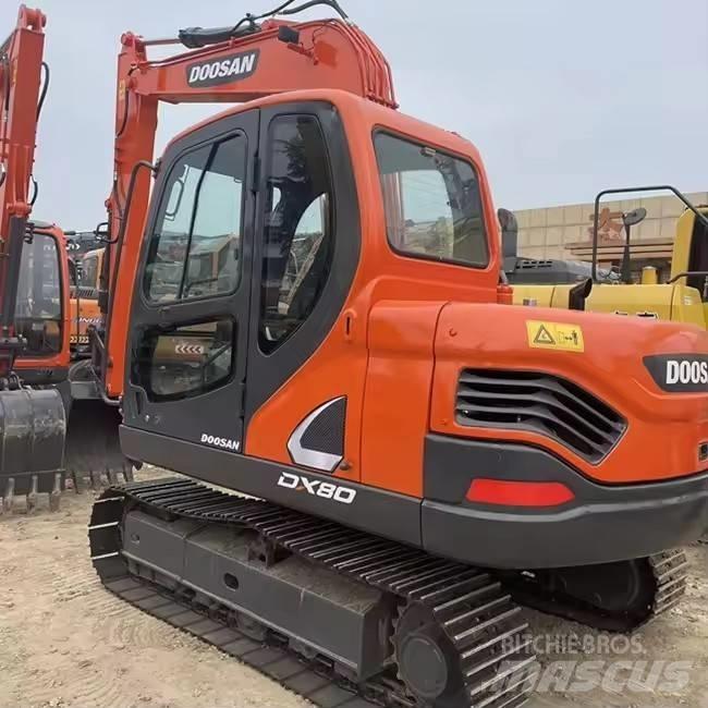 Doosan DX 80 Midikaivukoneet 7t - 12t