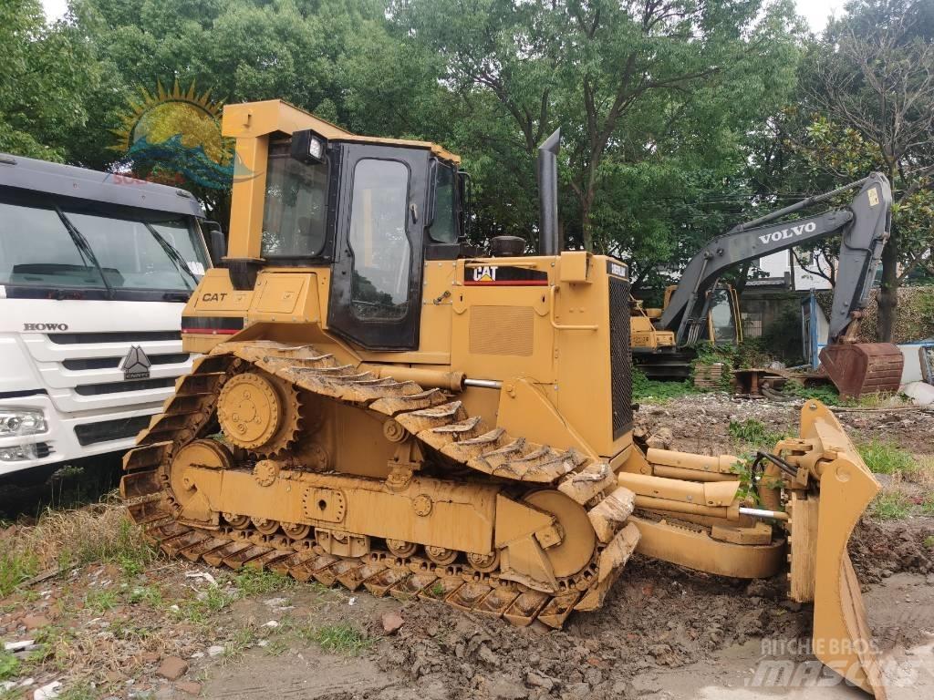 CAT D 5 N Telaketjupuskutraktorit