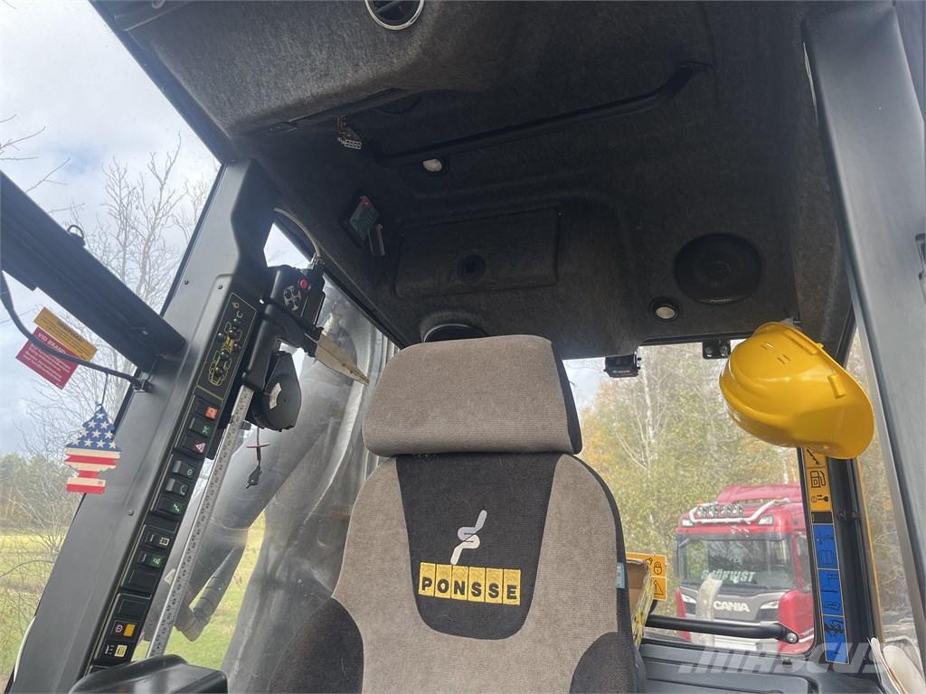 Ponsse Scorpion Harvesterit