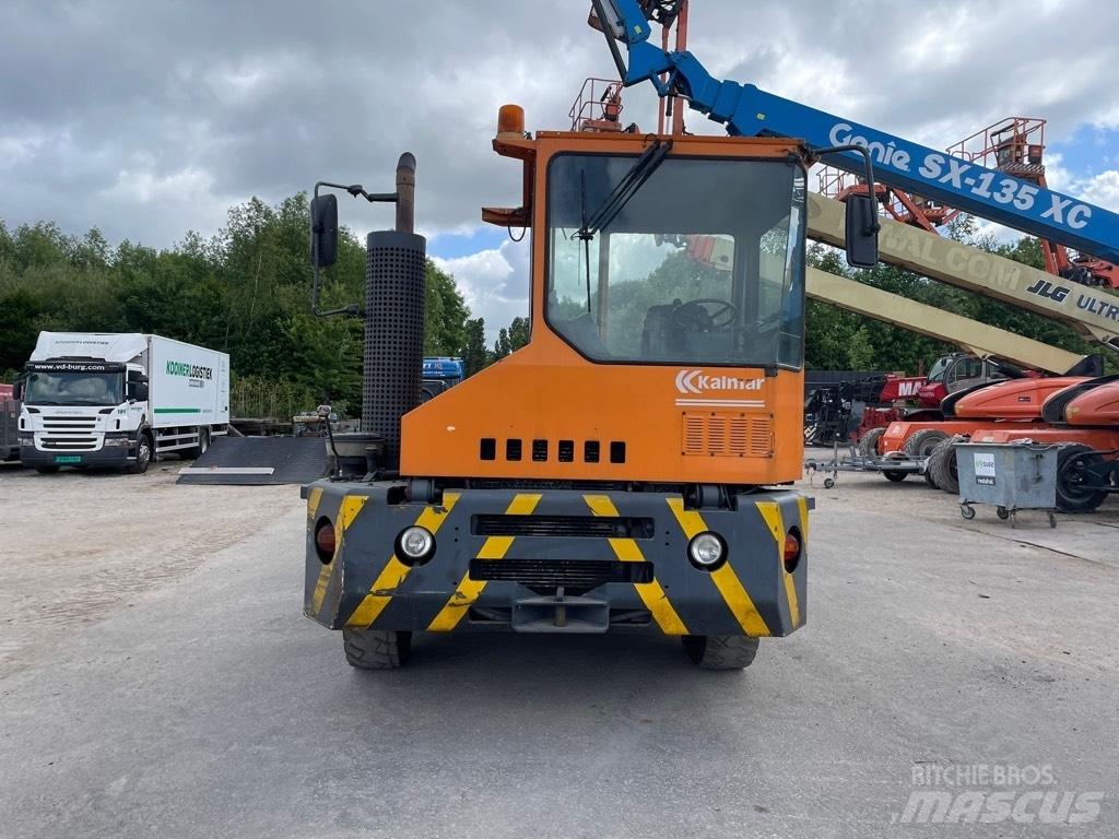 Kalmar 182 A L2 C!8 Terminaalitraktorit