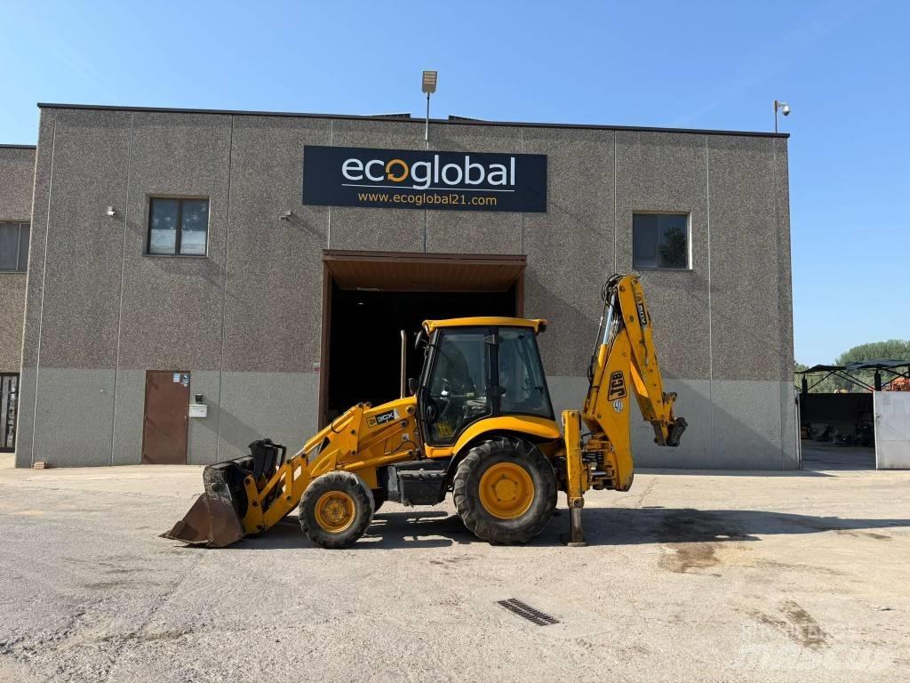 JCB 3 CX Kaivurikuormaajat