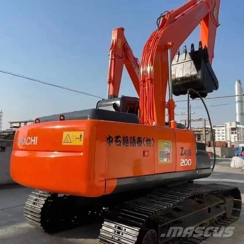 Hitachi ZX 200 Telakaivukoneet